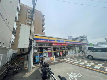 ﾗｲﾌ 吹田泉町店：585m