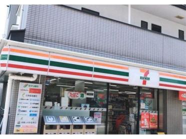 セブン-イレブン 豊中蛍池中町店：337m