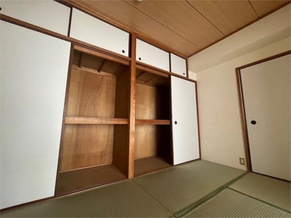 高楽ハイツ 収納
