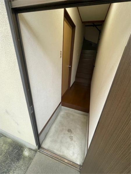 神崎（５２−１）借家 玄関