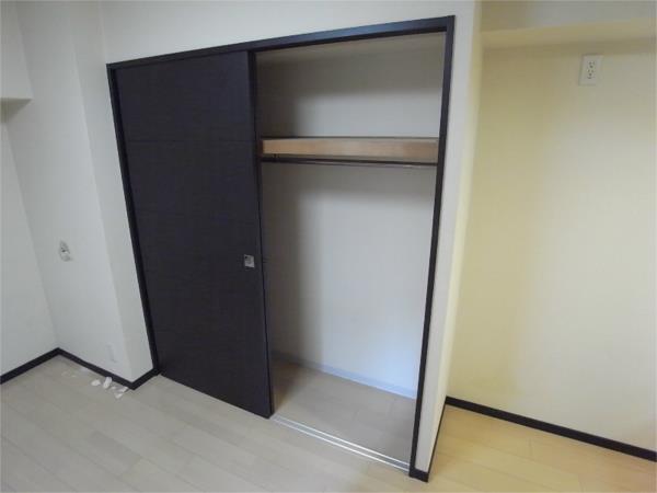 アスヴェル神戸元町II（404） 収納
