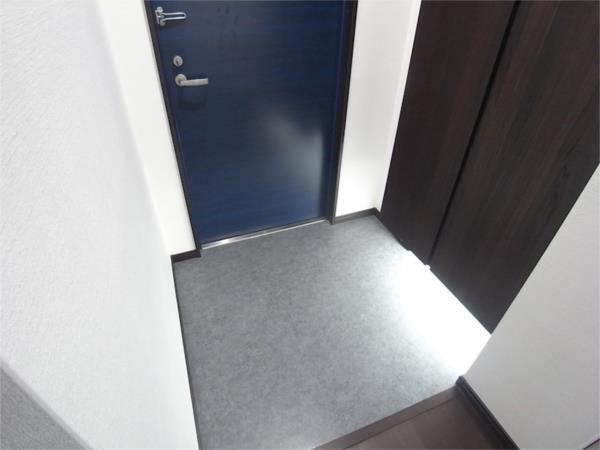 Mano Mansion（602） 玄関
