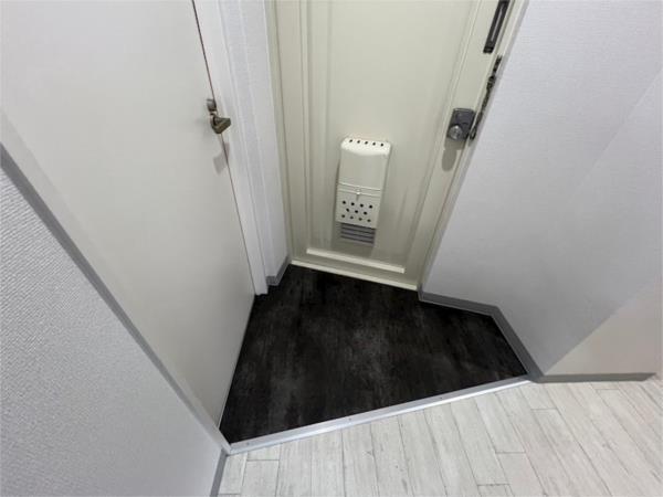 大崎ビル 玄関