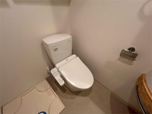 セレニテ神戸元町クレア トイレ