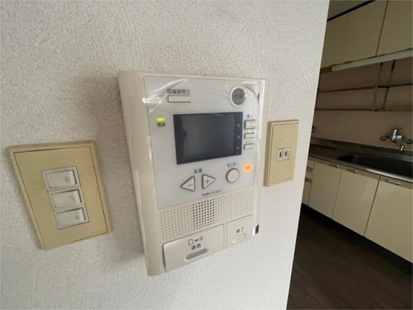 メゾン・セルベイル セキュリティ