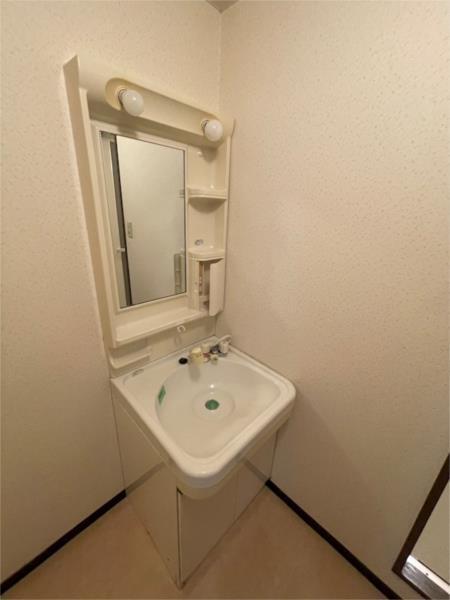 クリスタル西庄 部屋画像