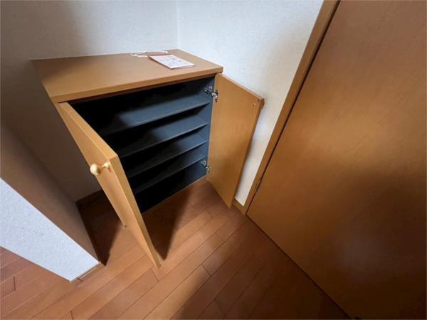 コレクティブハウス悠遊館 玄関