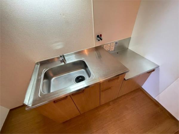 神戸市中央区中山手通アパート キッチン