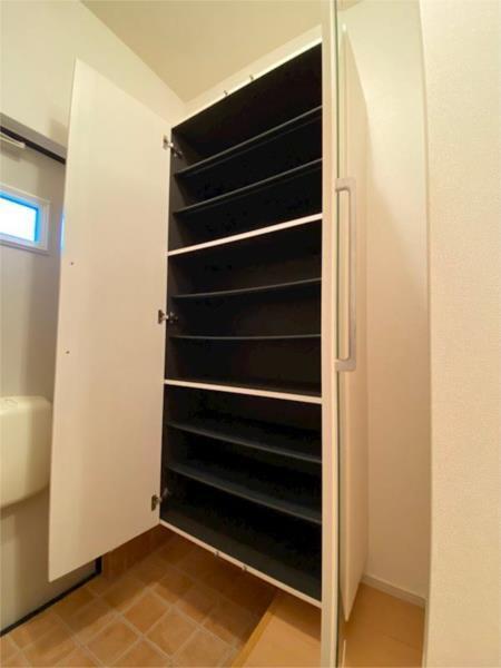 オアシス上ノ茶屋 玄関