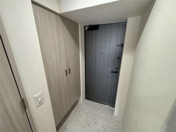 アルティザ姫路 玄関