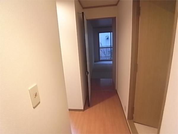 和光ハイツ 玄関