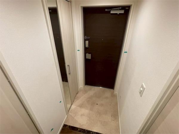 神戸Harborside　萬利Residence 玄関