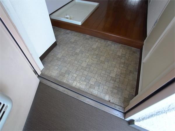 リヴェールメイ垂水 玄関