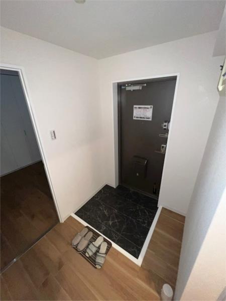 パームスクェアジェームス山 玄関