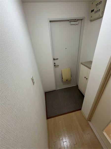 ドミール北舞子 玄関