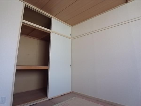 ウィンディア　A棟 収納