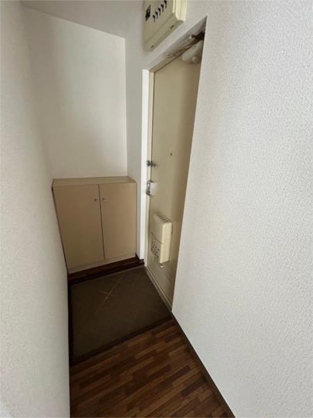 ヴィレッジコート山手A棟 玄関