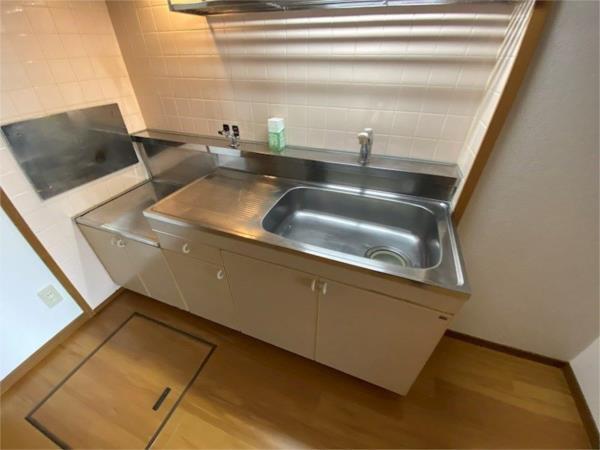 クレストヨコセキ キッチン
