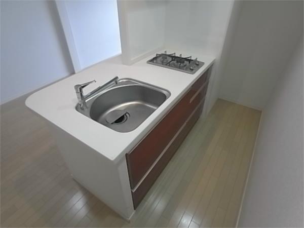 プレジール三ノ宮II キッチン