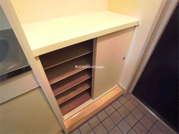 サンライフ伊川谷（302） 収納