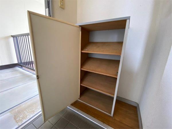 サンライフ玉手 収納