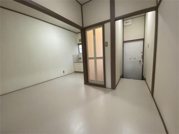 フルハウス１７１ 玄関