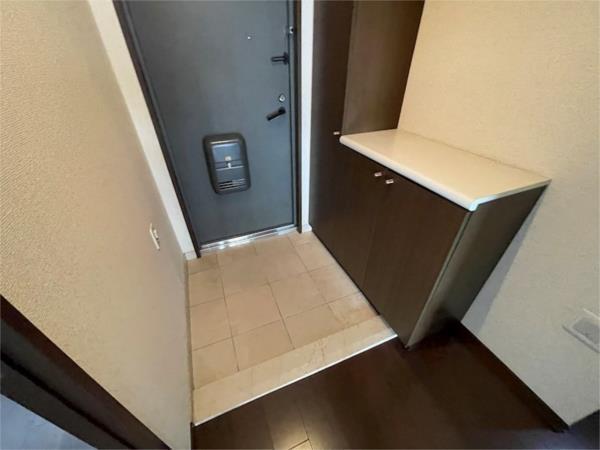 アーデンコート住吉川 玄関