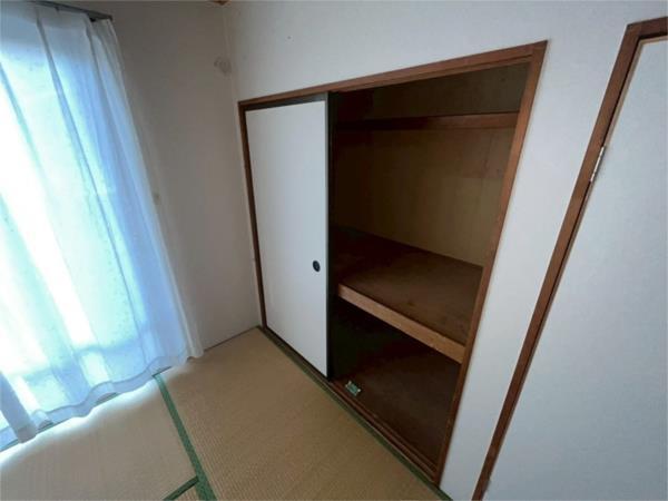 津南コーポラス 収納