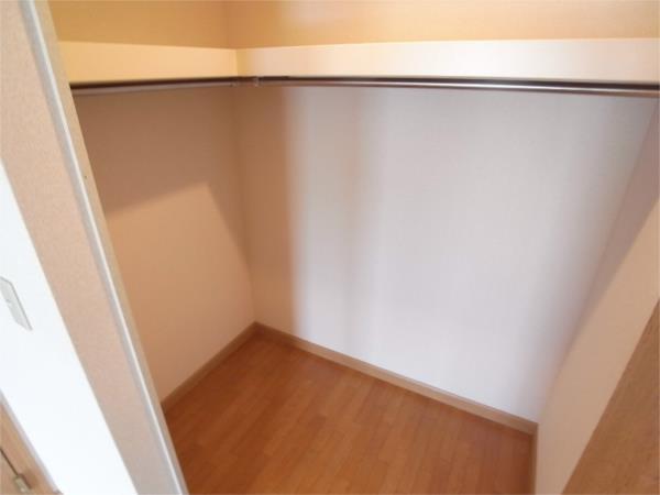 ルマージュ神戸5番館 収納