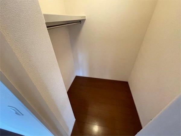 クローバー・シャトレ 収納