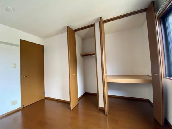 コンフォート春日 収納
