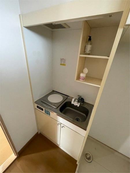 リバーサイド市川 キッチン