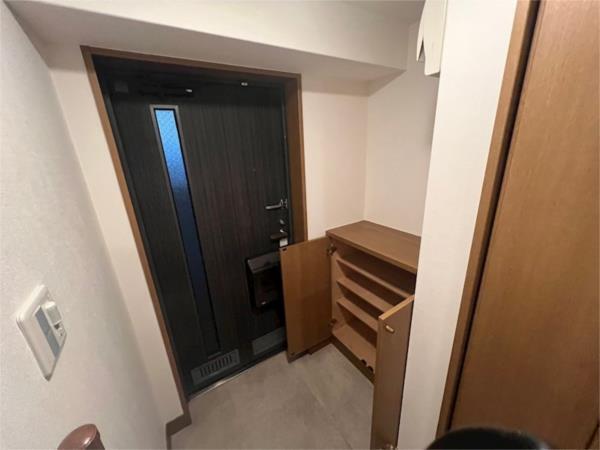 KDXレジデンス夙川ヒルズ　1番館 玄関