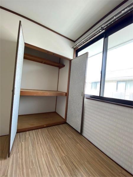 東山ハイツ　B棟 収納