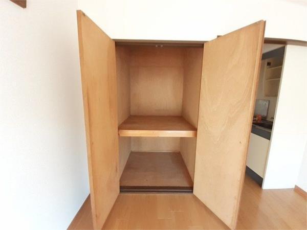 サンフレッチェ南条B棟 収納