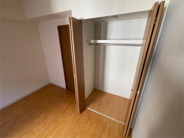 ベルドミール西二階町 収納