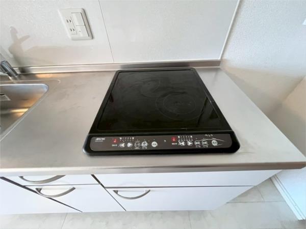 ジュネス伊伝居 キッチン