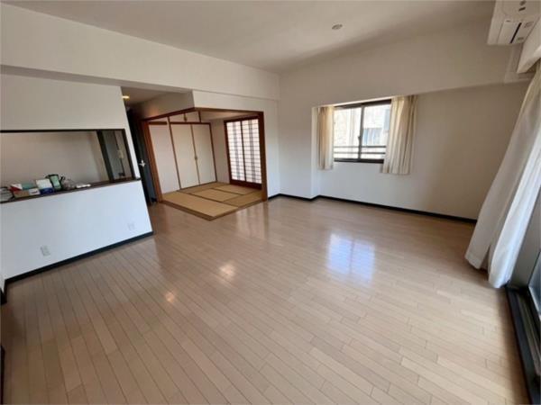 デュオプレステージ姫路駅前 リビング