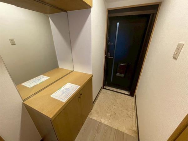 神戸市灘区城の下通マンション 玄関