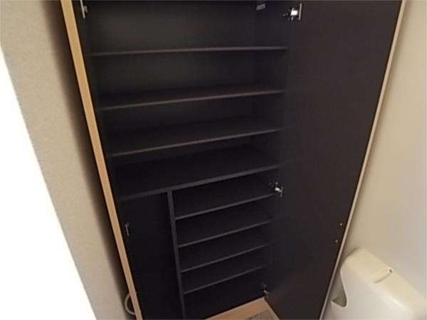 ヴェールパティオ 玄関