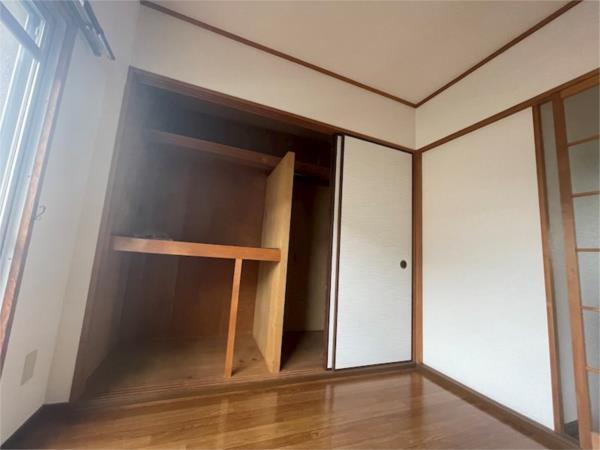 キャッスルコート南八代 収納