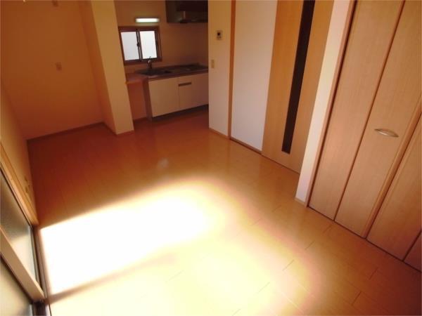 グローリア若葉台 リビング