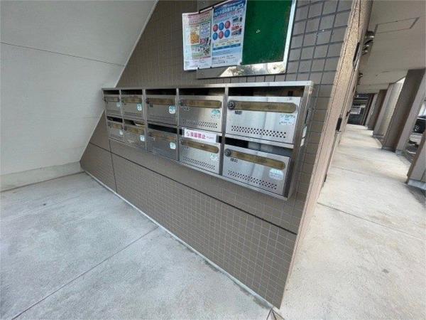 グリーンコート野里 その他