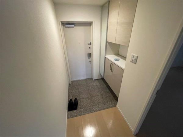 アルファステイツ野里 玄関