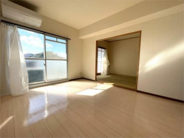 パストラル青山 その他