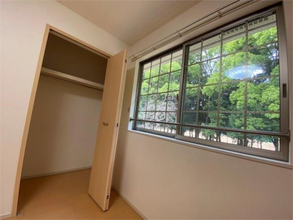 アンソレイエ飾磨　II番館 収納