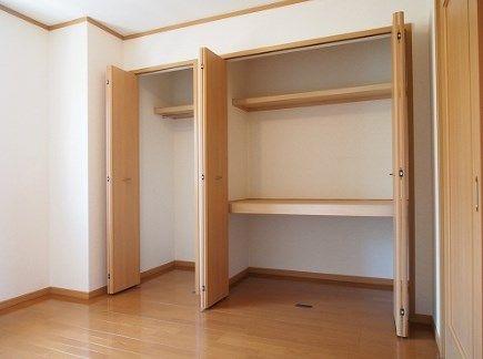 メゾン・オーブI 収納