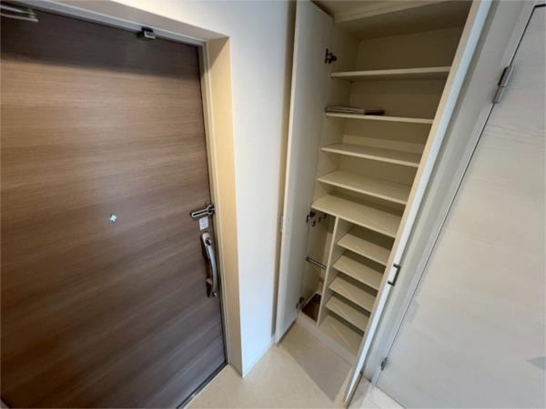 レジデンス神戸レガーロ 玄関