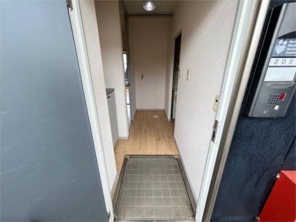 サンライフ広峰 玄関