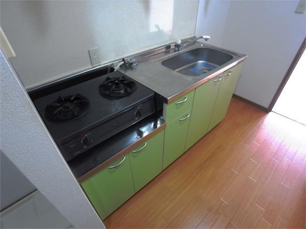セレブ岡本 キッチン